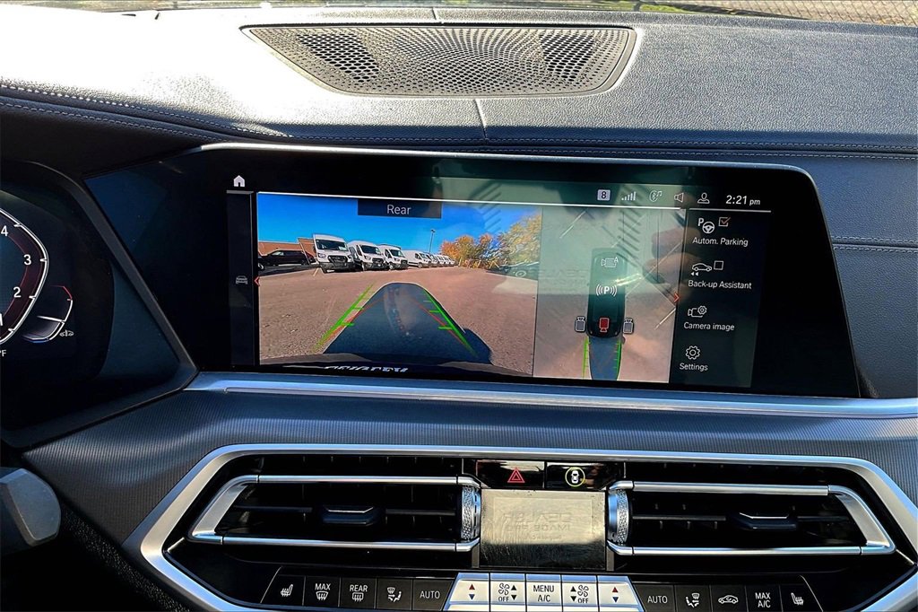 Used 2022 BMW X6 xDrive40i w/ M Sport Package image 20