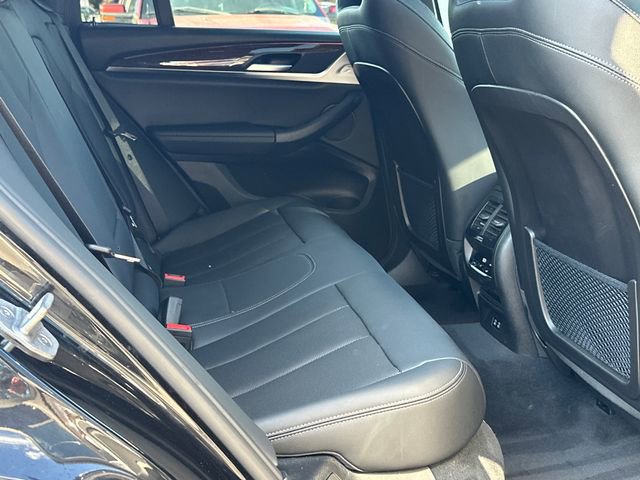 Used 2024 BMW X4 xDrive30i w/ Parking Assistance Package AWD/4WD image 15