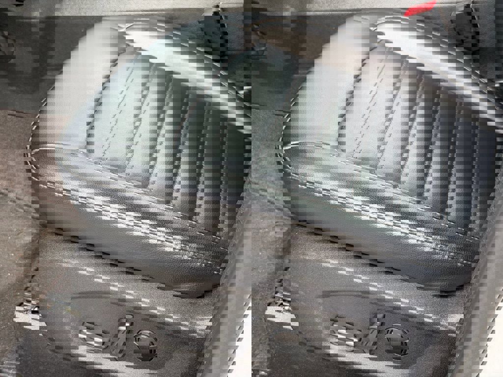 Certified 2023 Ford Edge SEL image 17