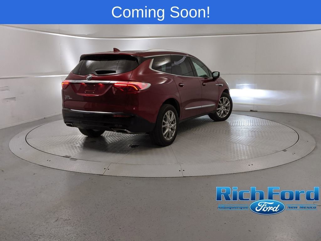 Used 2022 Buick Enclave Essence w/ Experience Buick Package image 4