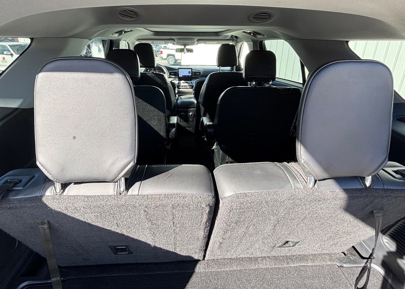 Certified 2022 Ford Explorer XLT w/ Equipment Group 202A image 12