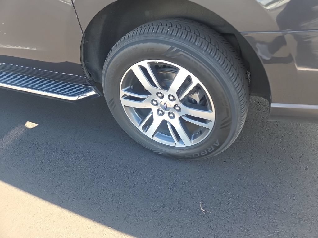 Certified 2023 Ford Expedition Max XLT RWD image 19