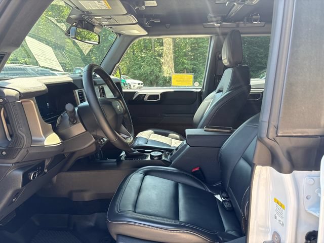 Certified 2025 Ford Bronco Outer Banks w/ Black Appearance Package AWD/4WD image 38