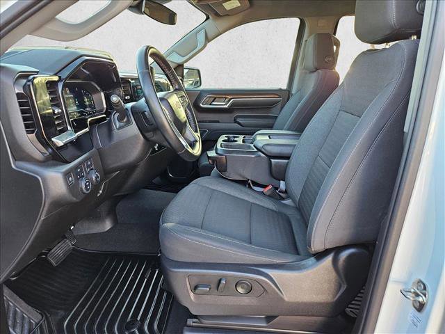 Used 2023 Chevrolet Silverado 1500 LT image 14