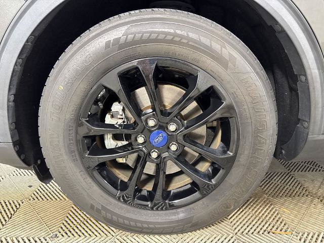Certified 2020 Ford Escape SE Sport FWD image 13