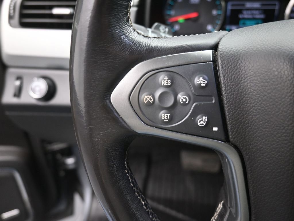 Used 2018 Chevrolet Suburban Premier image 15