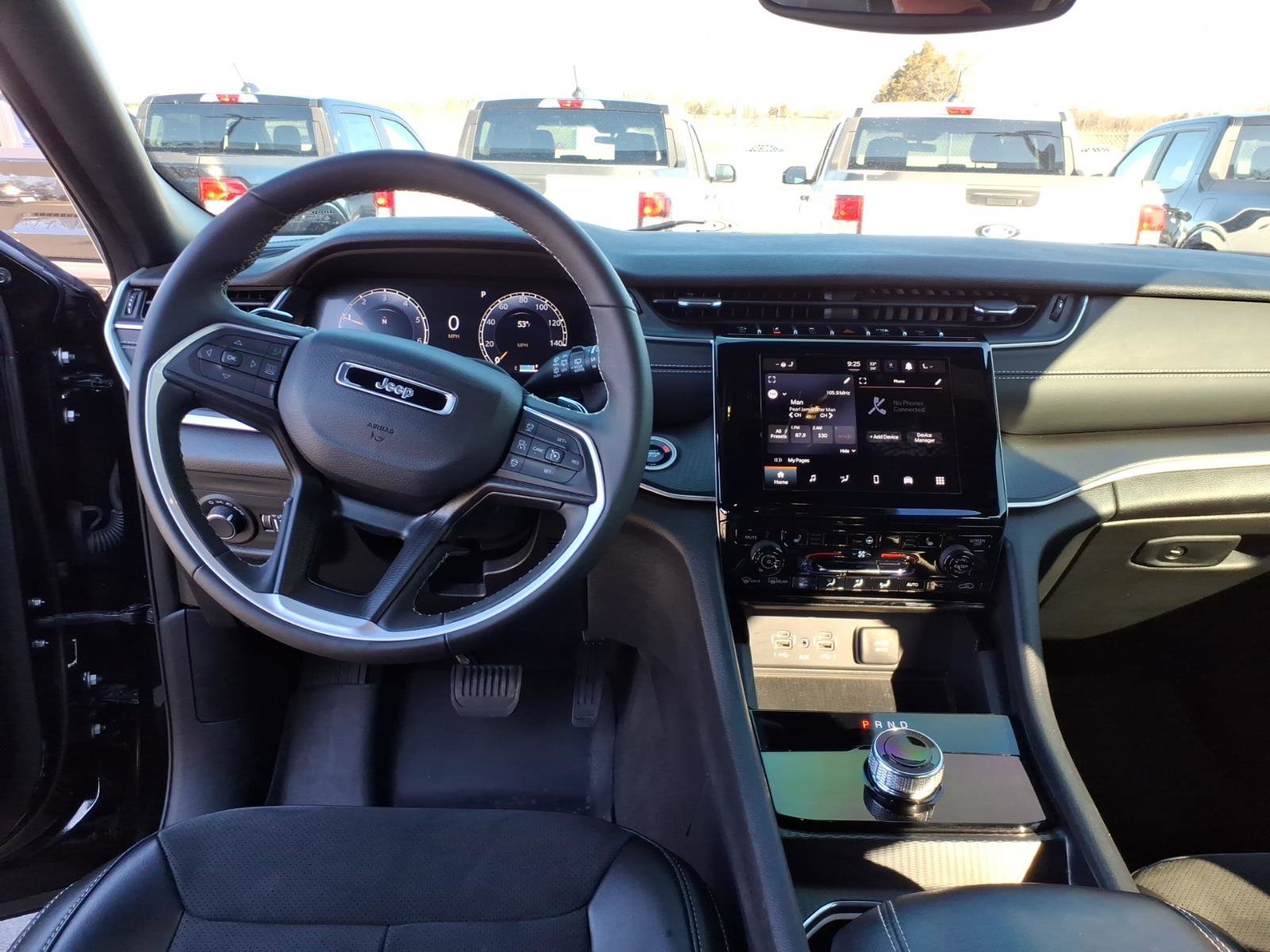 Used 2024 Jeep Grand Cherokee L Altitude image 15