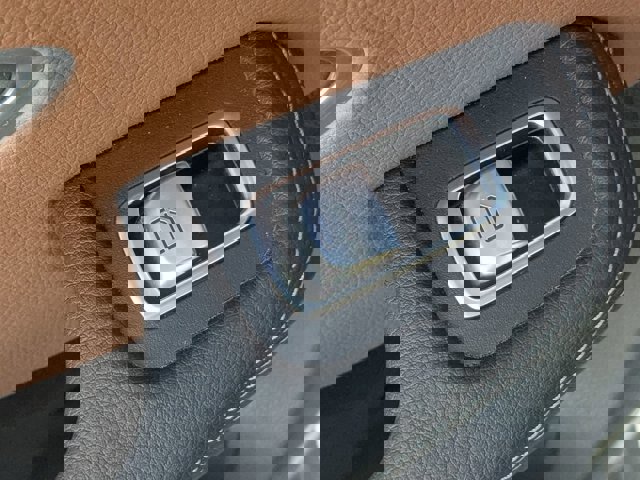 Used 2022 Mercedes-Benz GLC 300 4MATIC image 28