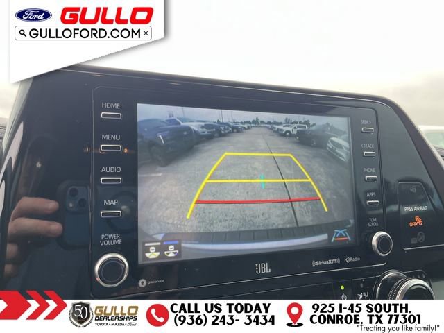 Used 2022 Toyota Highlander Limited FWD image 27