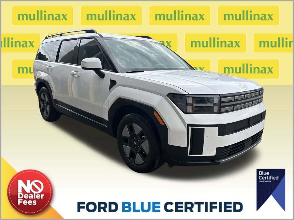 Used 2025 Hyundai Santa Fe SEL image 1