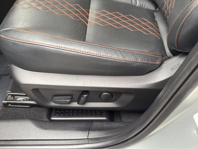 Used 2022 Mitsubishi Outlander SEL image 12