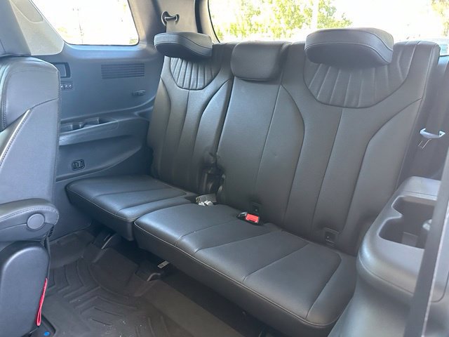 Used 2024 Hyundai Palisade Limited AWD/4WD image 17