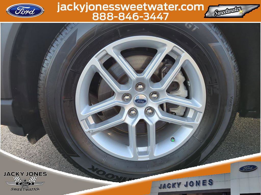 Certified 2025 Ford Explorer Active image 10