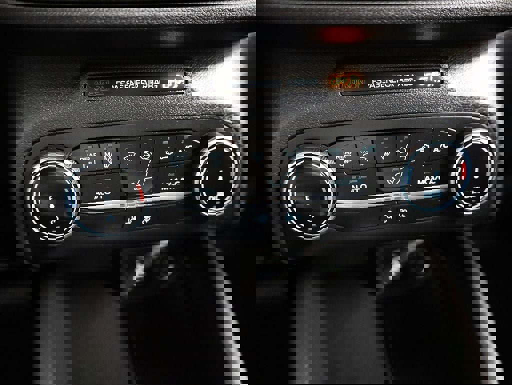 Certified 2025 Ford Escape ST-Line image 13