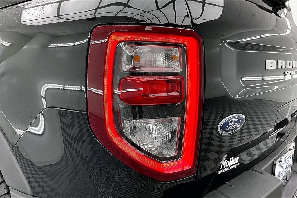 Certified 2024 Ford Bronco Sport Heritage w/ Heritage Convenience Package AWD/4WD image 30
