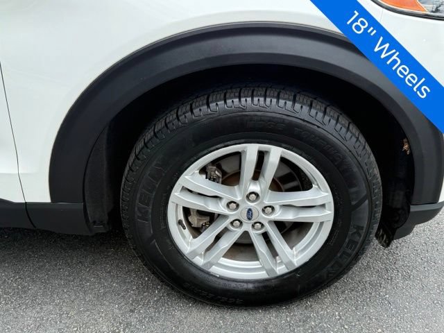 Certified 2023 Ford Explorer XLT w/ Equipment Group 202A AWD/4WD image 23