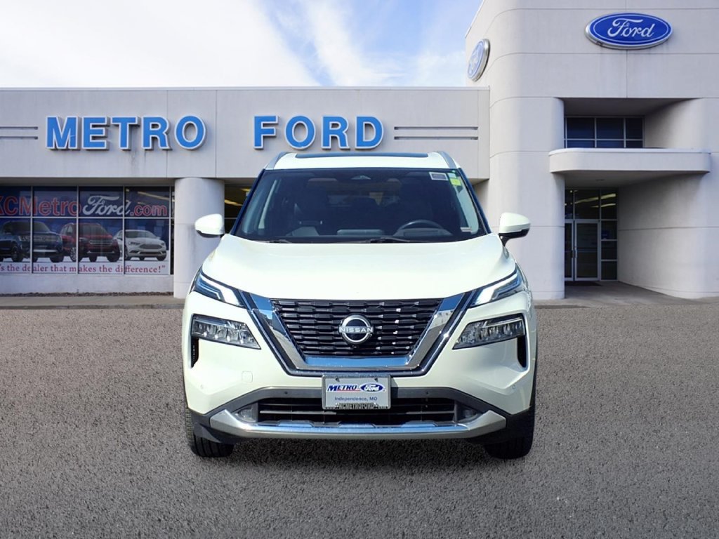 Used 2022 Nissan Rogue Platinum w/ Head-Up Display Package FWD image 8