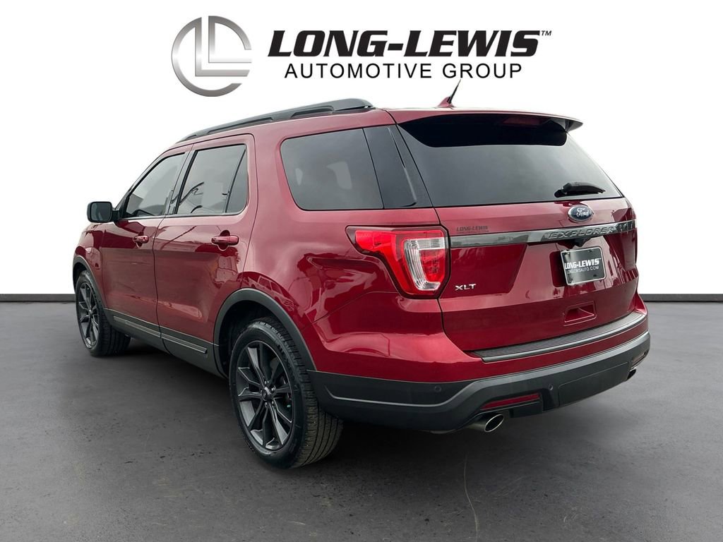 Certified 2019 Ford Explorer XLT w/ Equipment Group 202A FWD image 4