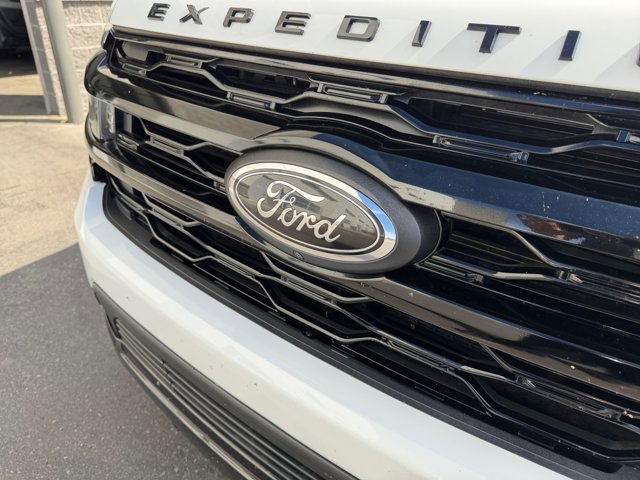 Certified 2022 Ford Expedition Limited image 23