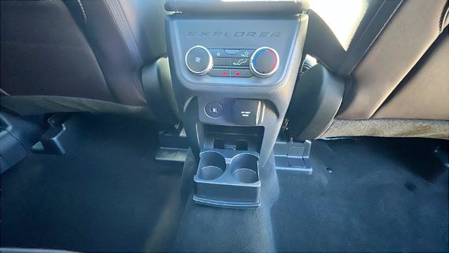 Certified 2025 Ford Explorer Platinum AWD/4WD image 22