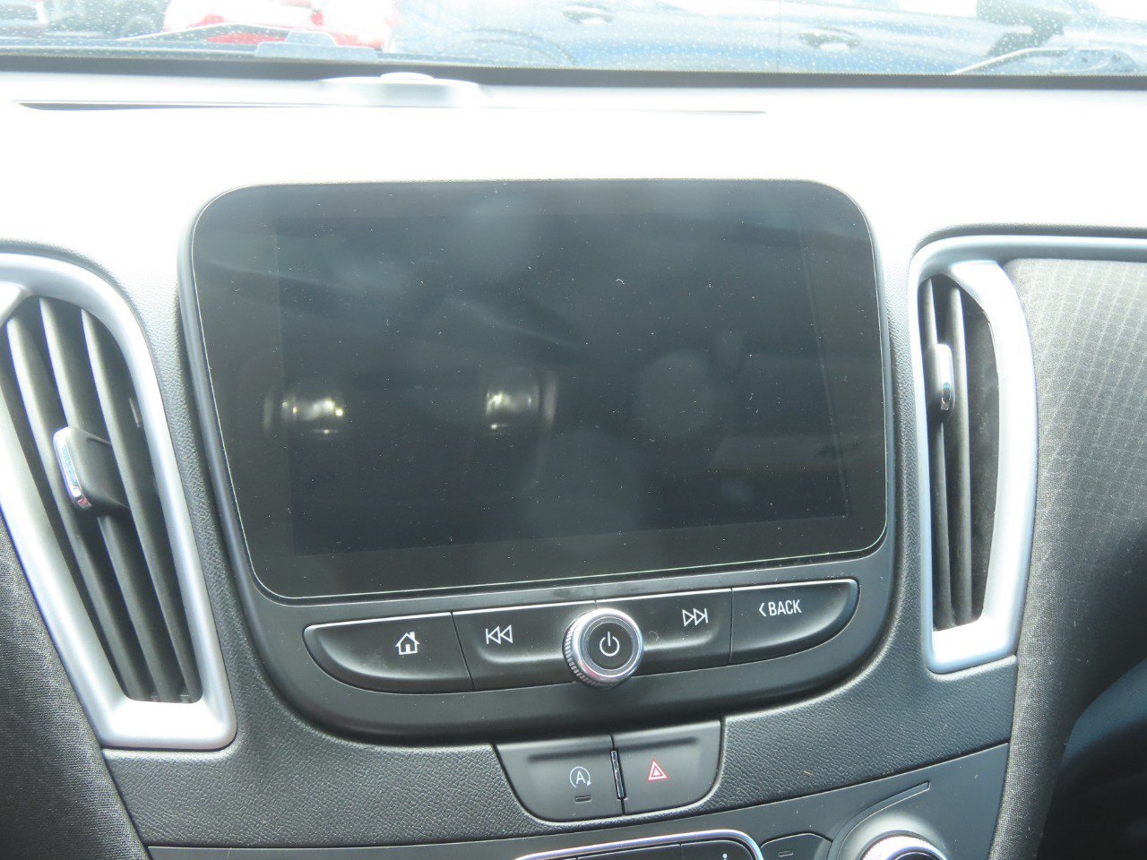 Used 2024 Chevrolet Malibu LT FWD image 27