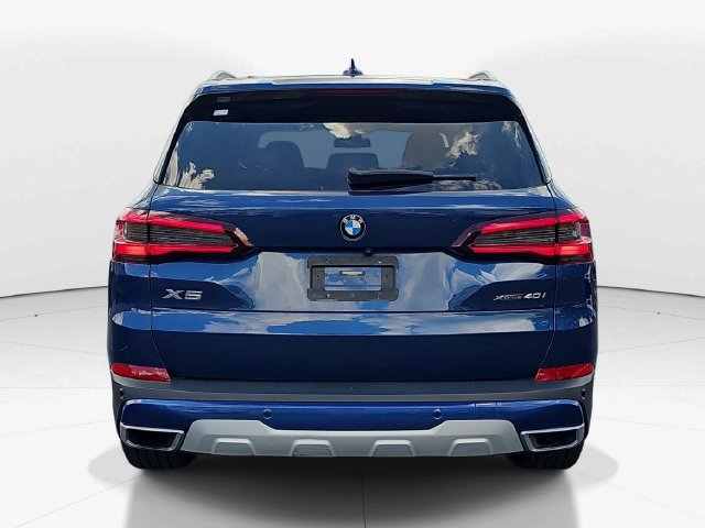 Used 2022 BMW X5 xDrive40i AWD/4WD image 4