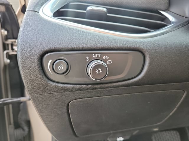 Used 2024 Chevrolet Malibu LT FWD image 21