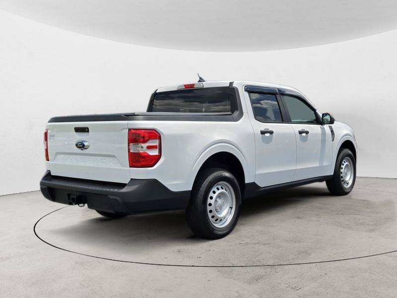 Certified 2024 Ford Maverick XL FWD image 3