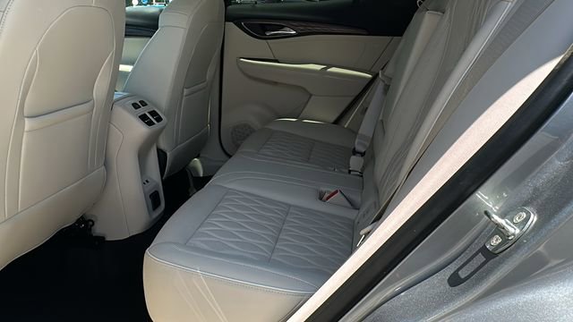 Used 2023 Buick Envision Avenir FWD image 21