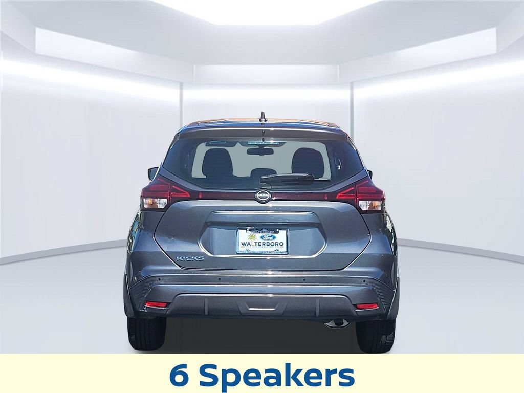 Used 2022 Nissan Kicks S FWD image 19