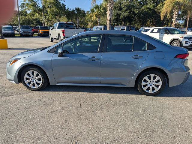 Used 2023 Toyota Corolla LE FWD image 7