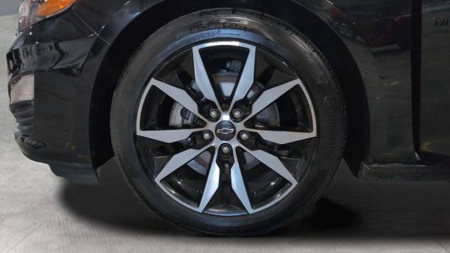 Used 2025 Chevrolet Malibu RS FWD image 29