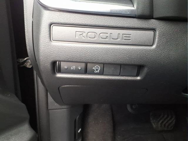 Used 2023 Nissan Rogue S image 21