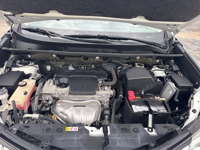 Used 2018 Toyota RAV4 XLE w/ Plus Extra Value Package AWD/4WD image 21