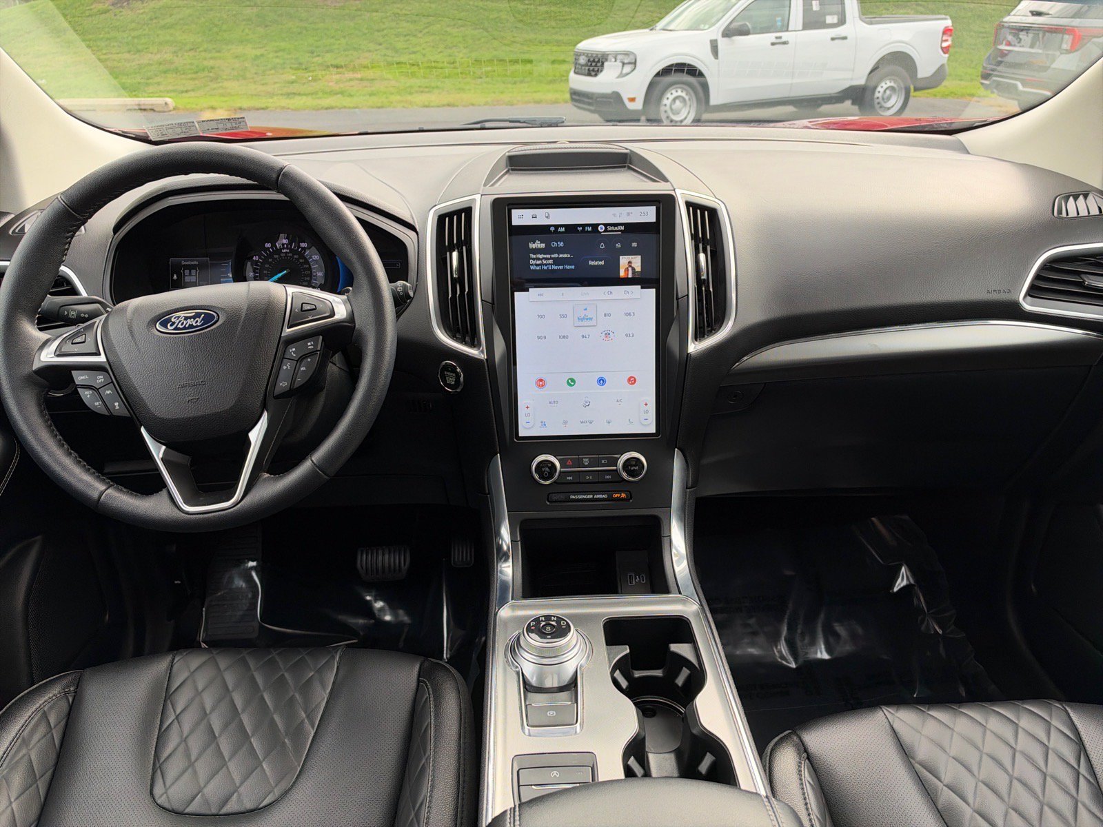 Certified 2024 Ford Edge Titanium w/ Equipment Group 301A AWD/4WD image 3