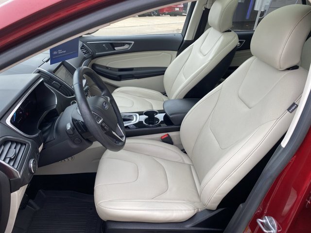 Certified 2018 Ford Edge Titanium w/ Equipment Group 301A AWD/4WD image 14