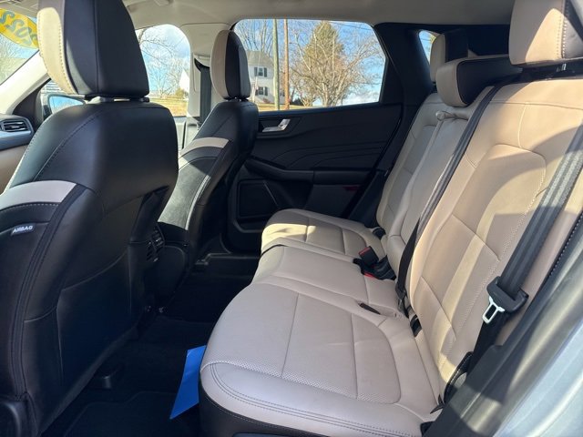 Certified 2022 Ford Escape SEL w/ Technology Package image 17