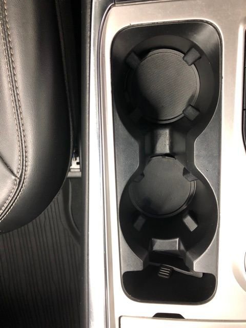 Certified 2021 Ford Explorer XLT w/ Equipment Group 202A image 15