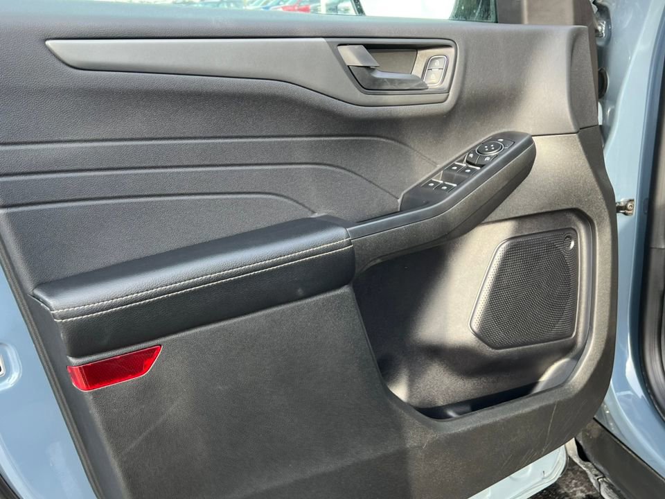 Certified 2023 Ford Escape Active image 17