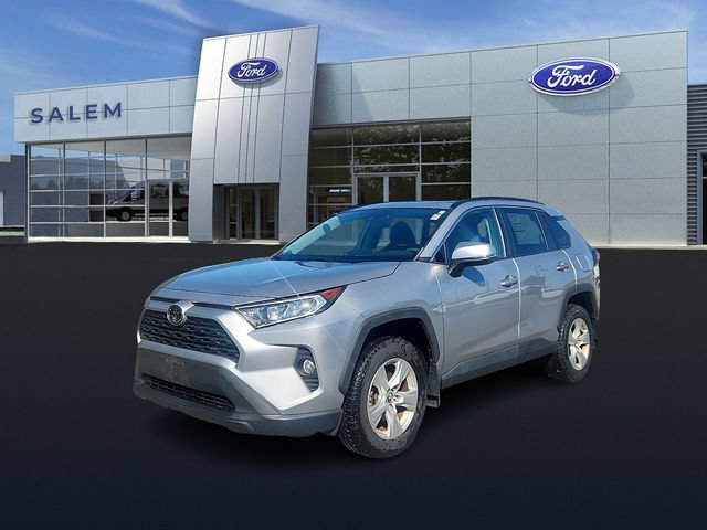 Used 2020 Toyota RAV4 XLE w/ Convenience Package AWD/4WD image 6