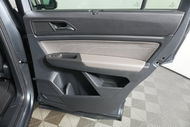 Used 2022 Volkswagen Atlas SE FWD image 32