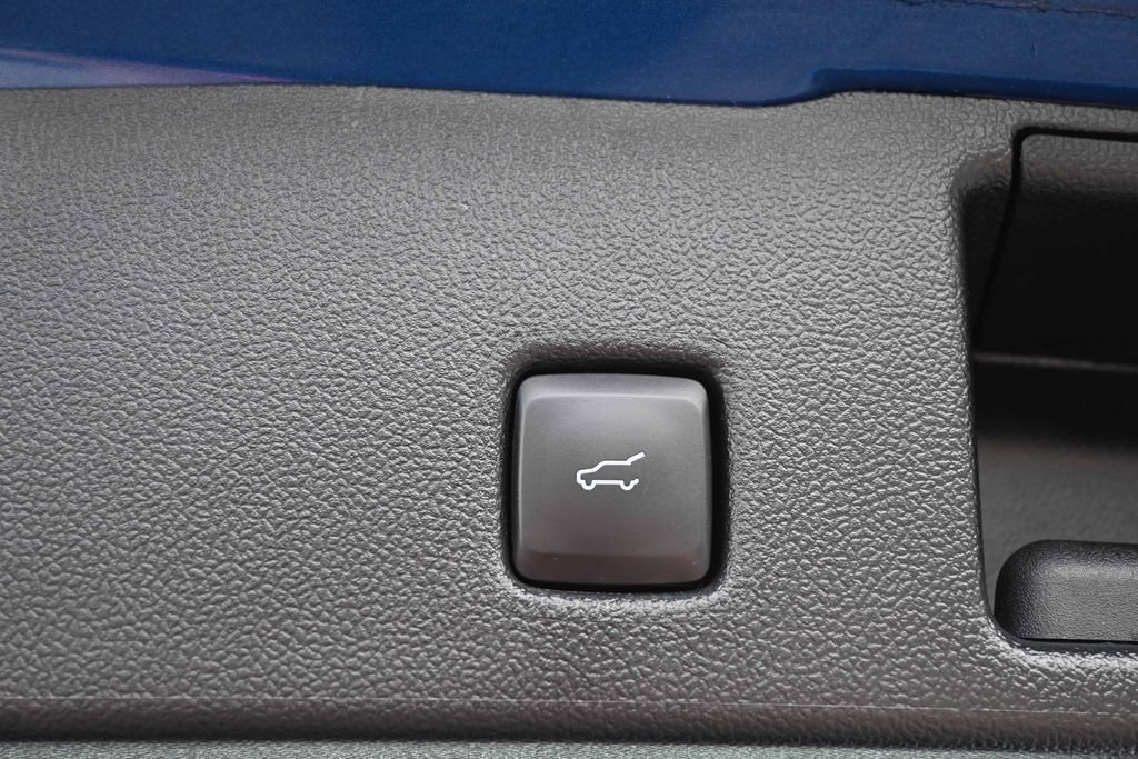 Certified 2023 Ford Escape ST-Line w/ Tech Pack #1 AWD/4WD image 13