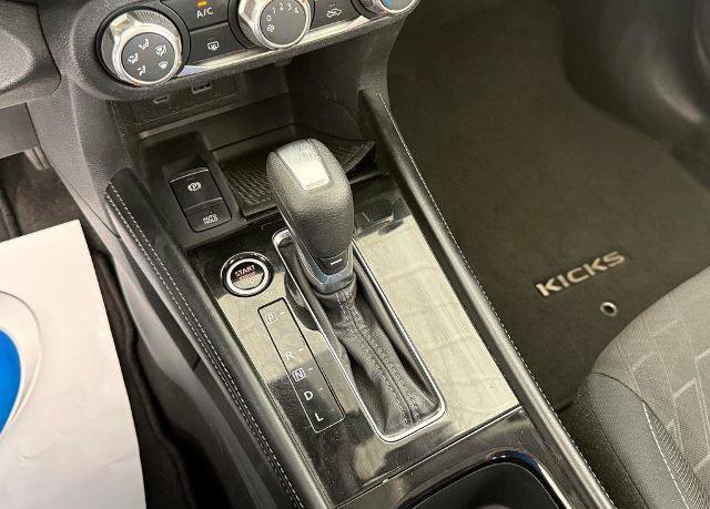 Used 2024 Nissan Kicks SV w/ Interior Electronics Package FWD image 21