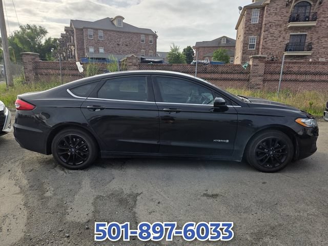 Certified 2019 Ford Fusion SE FWD image 9
