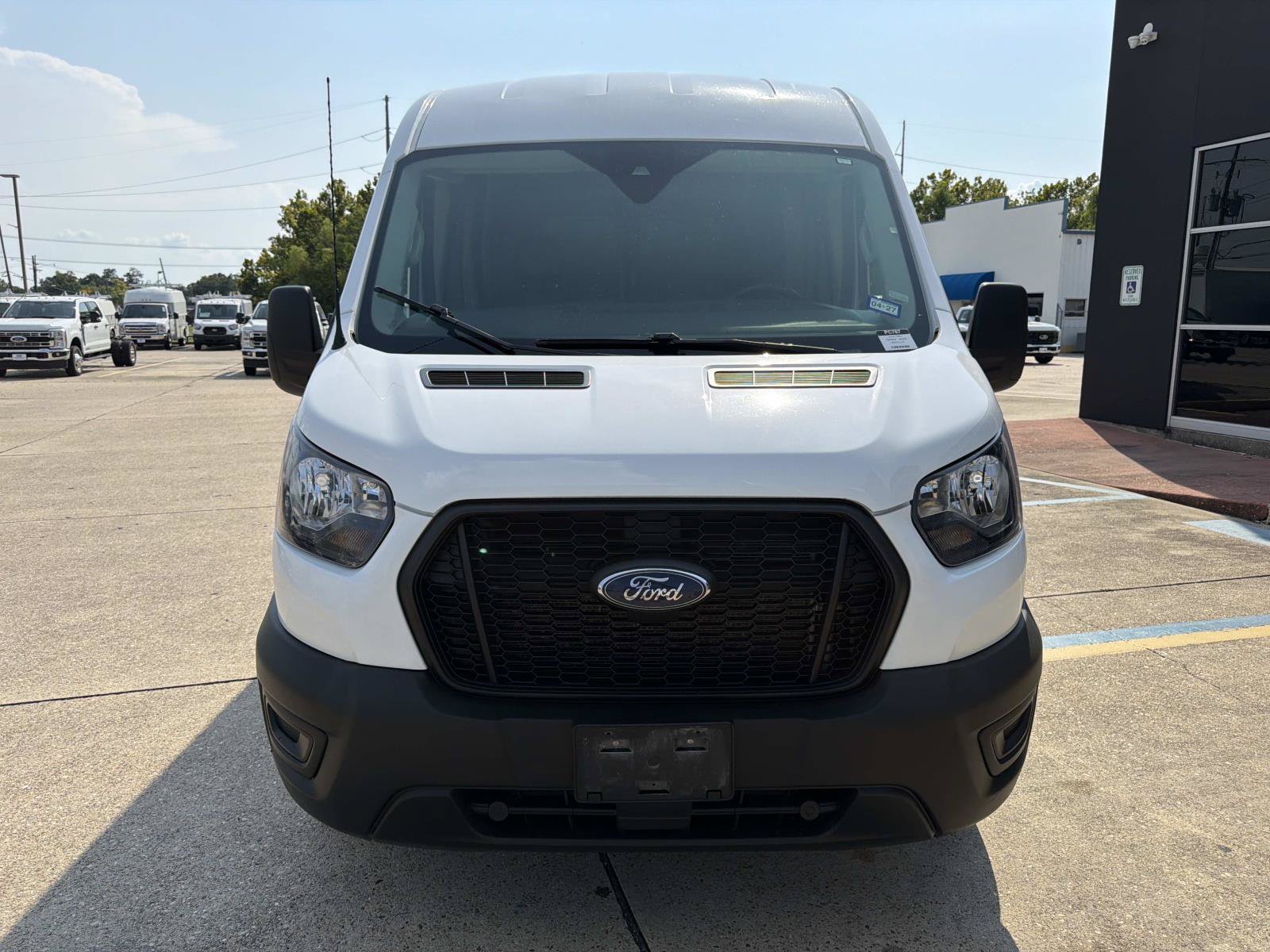 Certified 2024 Ford Transit 250 148 Medium Roof RWD image 3
