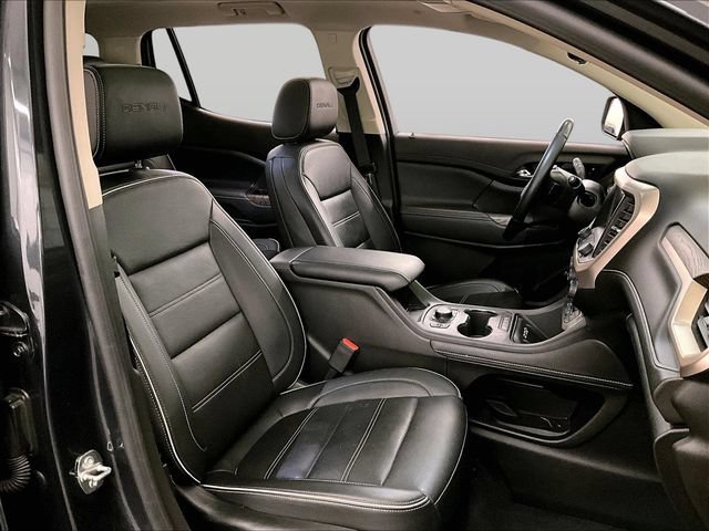 Used 2023 GMC Acadia Denali w/ Denali Technology Package AWD/4WD image 7