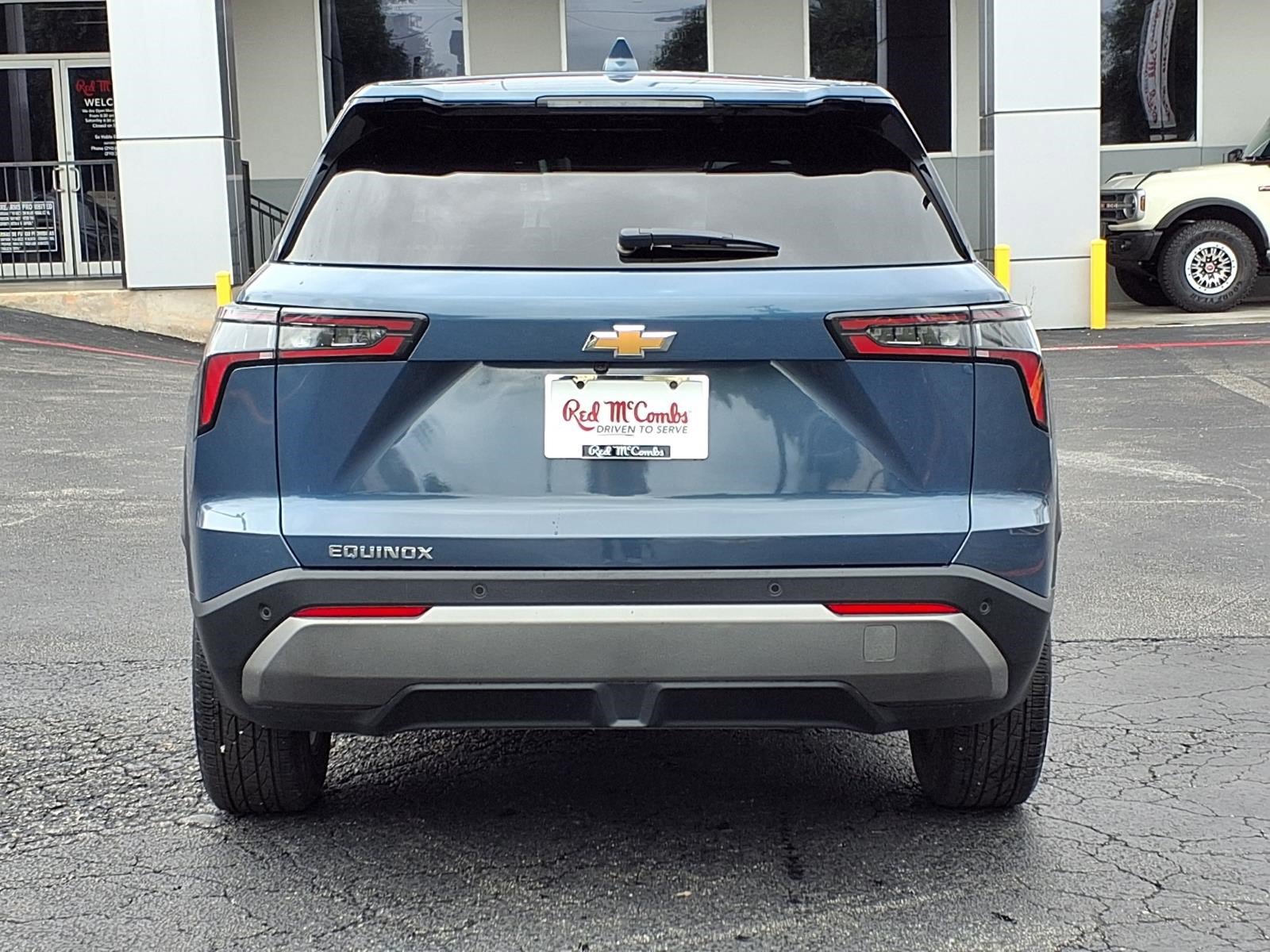 Used 2026 Chevrolet Equinox LT FWD image 7