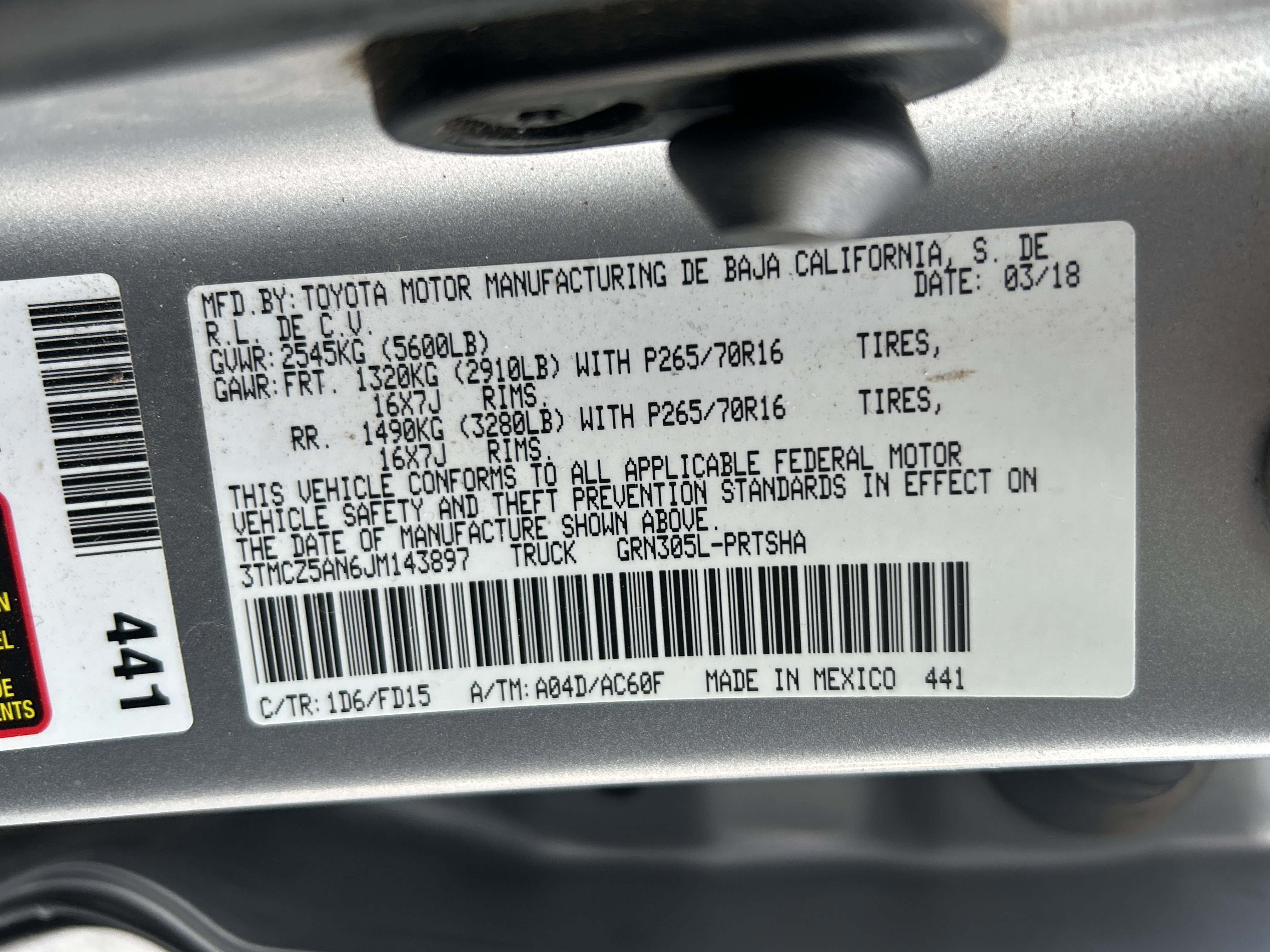 Used 2018 Toyota Tacoma TRD Off-Road image 18