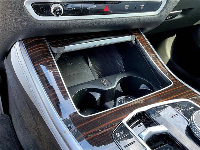 Used 2026 BMW X5 sDrive40i w/ Premium Package RWD image 22