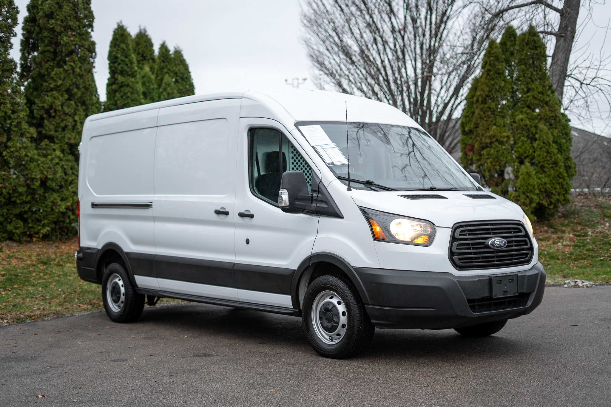 Certified 2019 Ford Transit 250 148 Medium Roof image 3